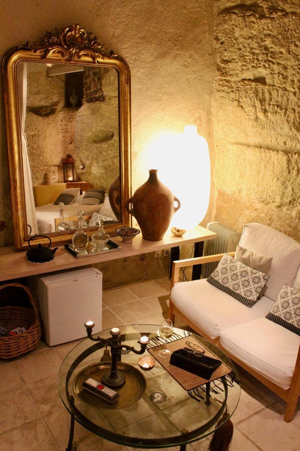 Thoré-la-Rochette Troglodyte Loft B&B 외부 사진